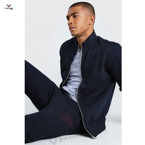 เสื้อวอร์มคอกรวยลายเซ็นผู้ชาย - Product Image 3