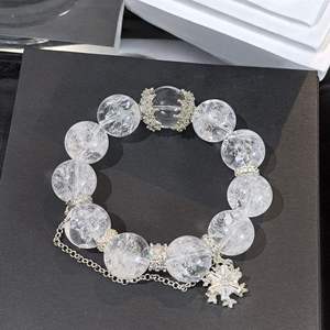 Pulsera de Cuentas Grandes de Cristal Blanco Natural <span class=keywords><strong>Asai</strong></span> de Diseño Original, Estilo Hielo Roto Brillante, Regalo de Lujo Ligero para Chica - Product Image 2
