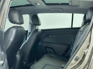 <span class=keywords><strong>Prix</strong></span> bas pour <span class=keywords><strong>Sportage</strong></span> <span class=keywords><strong>2012</strong></span> 2.0L SUV automatique, sièges en cuir, caméra, NAVI, conduite à gauche, pneus R18, intérieur foncé - Product Image 5