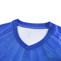 Hochleistungs-Fußballtrikots für Herren auf Lager Kurze Bedruckte Personalisierte Nummern Team-Logos 100% Polyester Schnelltrocknender Stoff