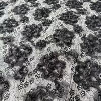 Tissu en dentelle maille 100 % polyester respirant à motif floral brodé 100 g/m² pour vêtements et accessoires féminins 2026
