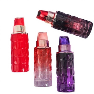 Parfum V.V.LOVE pour femme, style rouge à <span class=keywords><strong>l</strong></span>èvres, senteur orientale, origine Zhejiang, teneur en parfum 3-7%, export transfrontalier pour <span class=keywords><strong>l</strong></span>'Amérique du Sud - Product Image 1