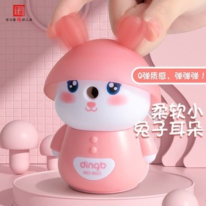 Sacapuntas automático Dingbo Little Rabbit 8623 con alimentación automática de lápiz, diseño de dibujos animados, para niños, uso escolar. - Product Image 2