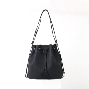 Sac à main multifonctionnel pour femme en cuir de vache véritable fabriqué en usine, sac à dos à fermeture éclair, écologique, décontracté et tendance - Product Image 1