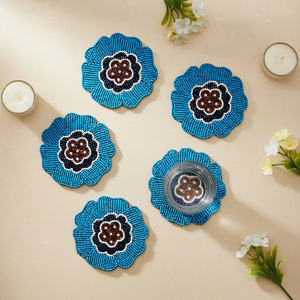 Juego de Posavasos con Cuentas Florales Azules y Bordado de Cuentas de Vidrio para Hoteles, Restaurantes y Decoración de Mesa en el Hogar - Product Image 1