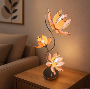 Lámpara de Escritorio Romántica con Flores en Oro Rosa, Lámpara de Noche Francesa Vintage con Loto Rosa, Elegante Lámpara Decorativa de Escritorio para Regalo - Product Image 5