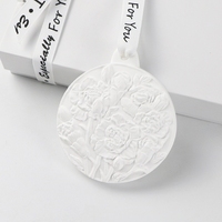 Diffuseur de parfum en porcelaine artisanale Finru, diffuseur de parfum à bâtonnets, diffuseur d'arômes suspendu pour voiture, armoire, désodorisant, cadeau parfumé