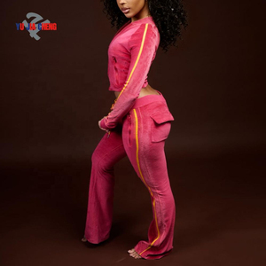 Completo da donna in velluto con giacca corta con zip <span class=keywords><strong>e</strong></span> pantaloni a zampa, set due pezzi, tuta sportiva in velluto per palestra, abbigliamento sportivo da donna - Product Image 2