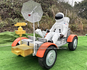 Astronaute simulé personnalisé <span class=keywords><strong>Lunar</strong></span> Rover Mars Rover réaliste vente d'usine - Product Image 2