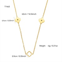 Pendentif de fête ajouré flocon de neige en acier inoxydable plaqué or 18 carats, étanche et inaltérable, vente en gros d'usine transfrontalière