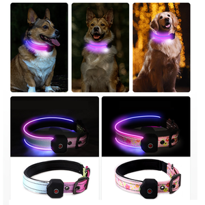 Venta al por mayor de collares de poliéster ajustables para perros y mascotas con luces LED, collar intermitente luminoso seguro, patrón de impresión de brillo nocturno - Product Image 1