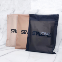 Sacs d'emballage pour vêtements avec logo imprimé personnalisé, fermeture éclair coulissante, pour t-shirts et sous-vêtements, sacs en plastique mat givré