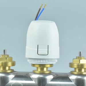 Suministro directo de fábrica Actuador de <span class=keywords><strong>calefacción</strong></span> eléctrica moderna PC Válvula solenoide normalmente cerrada 220V Sistemas de <span class=keywords><strong>calefacción</strong></span> de piso Agua - Product Image 1