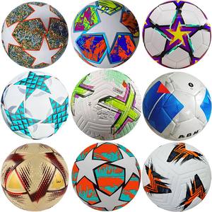 Balón de Fútbol Callejero Barato Tamaño 5 y 2 Pu Personalizado Privado Cuero Copa Original Térmico Premium Profesional Nuevo <span class=keywords><strong>Mundial</strong></span> 2025 con Logo de Partido - Product Image 3