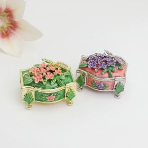 SHINNYGIFTS ручная роспись Стрекоза Цветочная эмаль ювелирные изделия шарнирная коробка для безделушек домашняя декоративная навесная коробка картонная упаковка - Product Image 4