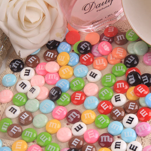 เรซิ่นคาโบชองรูปวงกลม M&M สำหรับตกแต่งโทรศัพท์มือถือ DIY อุปกรณ์เสริมสำหรับไอโฟน วัสดุงานฝีมือ - Product Image 5