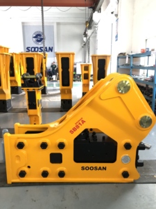 Martillo Hidráulico SOOSAN SB81A Tipo Lateral para Demolición de Rocas Duras con Acumulador y Cincel 140 para Excavadoras de 18-26 Toneladas - Product Image 6