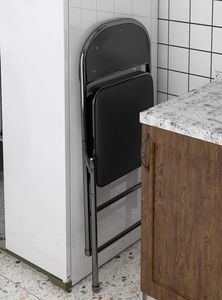 Silla plegable de color caramelo, taburete simple con respaldo para almacenamiento portátil - Product Image 5