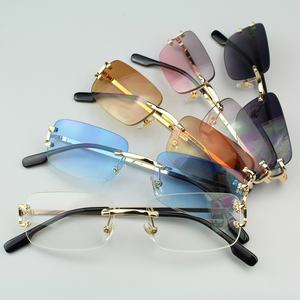 2025年流行の小さめスクエア型リムレスメタルサングラス、メンズ高級ブランドシェード、レディースサングラス - Product Image 6