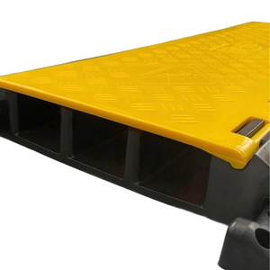 Heavy Duty Road Security Event Road Speed Bump 50mm Cable Cover Protector Road Speed Bump Rubber Cable Protector With 3 Channel - Product Image 4