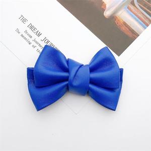 Venta al por mayor de cuero de imitación para mascotas Bowtie <span class=keywords><strong>Collar</strong></span> para perros y gatos con elegante accesorio de pajarita - Product Image 6