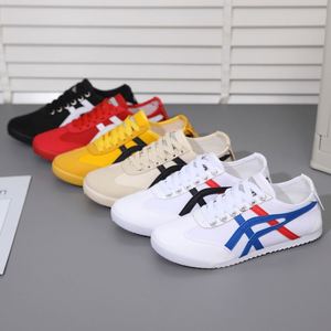 รองเท้าวิ่งย้อนยุคแบบคลาสสิกสำหรับทุกเพศ |   รองเท้าผ้าใบสีขาวสุดเท่สำหรับคู่รัก |   รองเท้าบอร์ดแฟชั่นน้ำหนักเบา ระบายอากาศได้ดี - Product Image 1