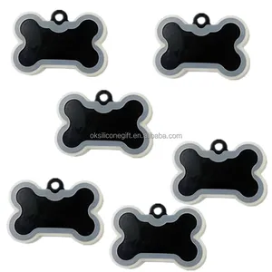 Hot bán BPA miễn phí kích thước lớn hình dạng xương Silicone cá nhân 2 gam/cái Oksilicone Pet tag silencers chủ Protector tag tay áo