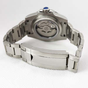 Concevez votre propre montre mécanique Seiko avec boîtier de plongée de 40 mm, verre saphir, mouvement automatique, pour homme, verte - Product Image 6