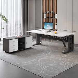 Escritorio Ejecutivo de Oficina Moderno y Exclusivo de Lujo para Jefe/CEO con Gabinete Modular Personalizable de Madera - Product Image 4