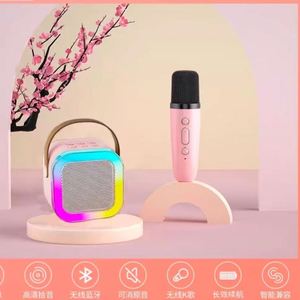 Altavoz de Karaoke Portátil Worthy Mini con Micrófono Inalámbrico y Luces de Colores, RGB Activo de Metal, 3W - Product Image 2