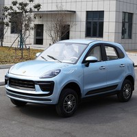 Véhicule électrique à 4 roues à basse vitesse, 4 places, 5 portes, homologué pour la circulation routière (L6e L7e), idéal pour les entreprises de location, autonomie de 200 à 300 km, puissance de 150 à 200 kW