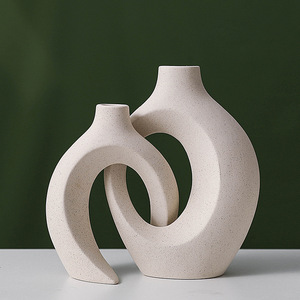 Hot Selling Unglazed Ceramic Donut <b>Vase</b> <b>Set</b> Natural Bouquet <b>Vases</b> Nordic Modern Irregular <b>Vase</b> Decor - Product Image 5