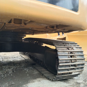 รถขุด CAT313D ขนาด 13 ตัน พร้อมบุ้งกี๋ขุดขนาด 0.65 ลูกบาศก์เมตร รถขุดตีนตะขาบ CAT313D มือสอง - Product Image 5