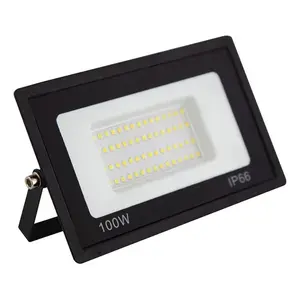 Reflector LED SMD de 100W para Exteriores, Blanco Cálido 3500K, IP66, Cuerpo de Aluminio, Montaje Superficial para Iluminación de Paisajes, CA 127V, 5 Años de Garantía - Product Image 4