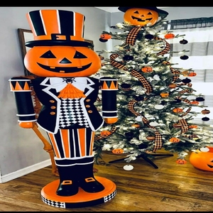 Scultura di Zucca di Halloween Personalizzata in Fibra di Vetro, Decorazione in Resina a Tema Fantasma per Parchi Divertimento e Case Stregate - Product Image 6