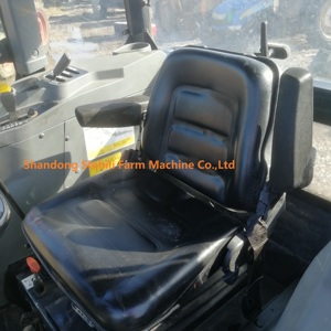 <span class=keywords><strong>ISEKI</strong></span> T954 95hp <span class=keywords><strong>tracteur</strong></span> 4x4 4wd avec cabine <span class=keywords><strong>tracteur</strong></span> compact tractopelle <span class=keywords><strong>TONDEUSE</strong></span> à chargeur frontal d'occasion/seconde main bon marché tractopelle <span class=keywords><strong>tracteur</strong></span> - Product Image 4