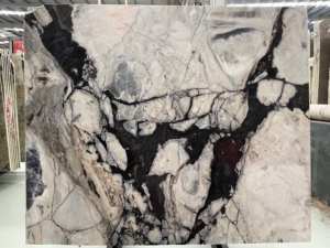 Service de fabrication sur mesure de comptoirs en pierre de luxe, style de design moderne pour les intérieurs résidentiels et commerciaux - Product Image 2