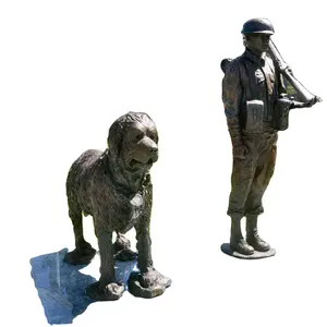 2024 Hot sale outdoor memorial monument military sculpture life size bronze soldier with dog statue
