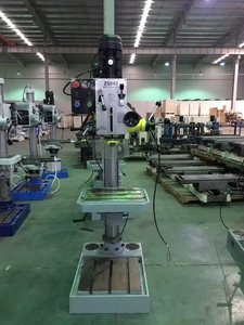 Máquina de Perforación y Roscado Z5040C Z5045C /1 Z5032C/1 con Alimentación Automática, Múltiples Orificios, Fresado y Perforación de Pedestal - Product Image 6
