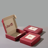 Échantillon gratuit Emballage de boîte-cadeau de luxe de chaussures écologique avec logo personnalisé Boîte postale ondulée cosmétique Boîte d'expédition