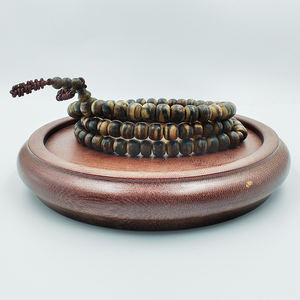 Bracciale Vintage con Perline di Legno Selvatico di Tarakan per Donne - Product Image 4