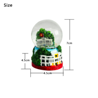 Promotion d'usine 3 D résine verre boule à neige Souvenir personnalisé artisanat Statue voiture décor à la maison cadeaux pour enfants