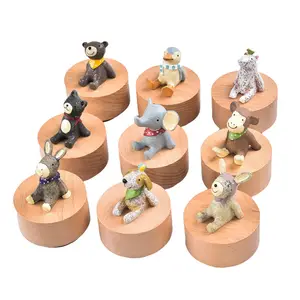 Cute Animal Wooden Music Box For Home Decoration Rotating Music Box Custom Song