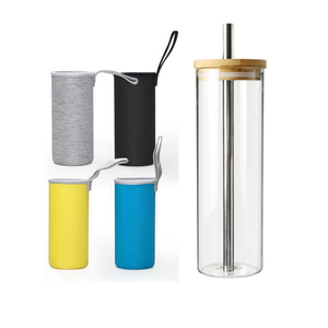 Bouteille en verre de 700 ml. Bouteille d'eau en verre avec mike / thé / café à large bouche avec plateau en bambou et paille ré - Product Image 4