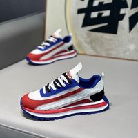 Chaussures décontractées de sport d'été pour hommes Respirant Mesh All-Match Design à la mode avec semelle intérieure EVA Semelle épaisse