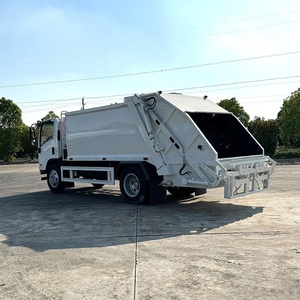 Camion de collecte des déchets compact Isuzu ELF 4X2 OEM direct pour la gestion intelligente des déchets et le nettoyage urbain - Product Image 3