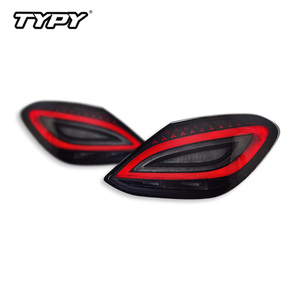ไฟท้าย LED TYPY สำหรับรถยนต์ Mercedes-Benz C-Class W205 ปี 2015-2021 พร้อมไฟวิ่งกลางวันและไฟเลี้ยวแบบเรียงลำดับ - Product Image 3