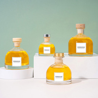 Bouteilles en verre pour diffuseurs à bâtonnets d'aromathérapie en gros, de 50 ml à 200 ml, contenants vides transparents et élégants pour huiles essentielles et parfums d'intérieur