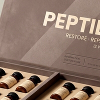 Boîte rigide personnalisée en carton blanc et gris pour 6 flacons de peptides avec doublure en éponge, impression offset quadricolore, soins personnels