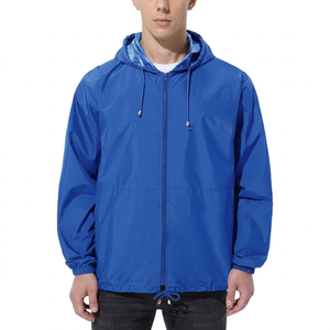 Veste imperméable à capuche bleue pour homme, style décontracté, en polyester, coupe régulière, fermeture éclair, style fin, idéale pour le printemps - Product Image 1